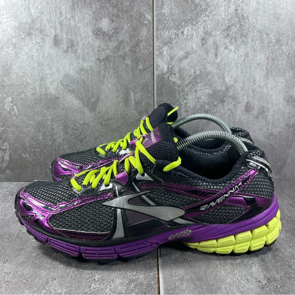 Brooks Ravenna 4 Womens Running Shoe Black Purple - Picture 3 of 8